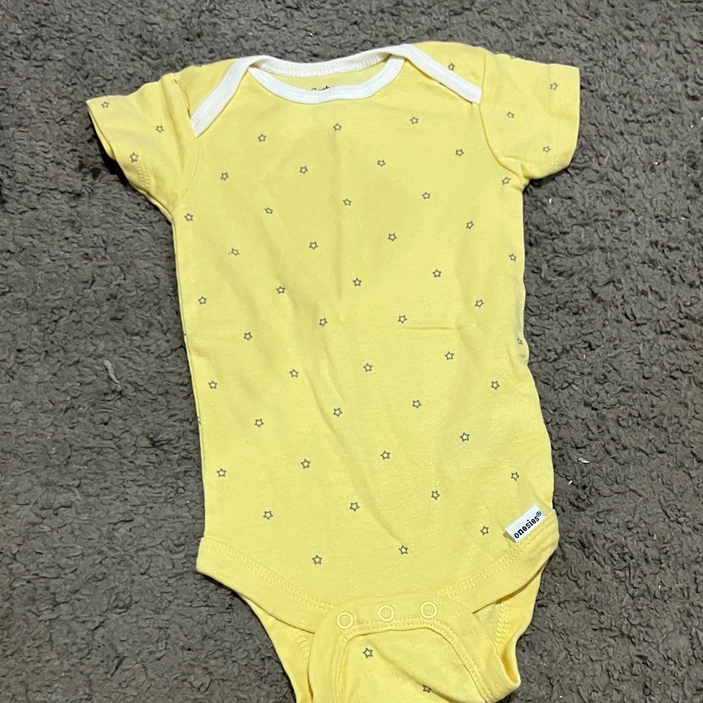 Gerber Yellow Star Pattern Bodysuit